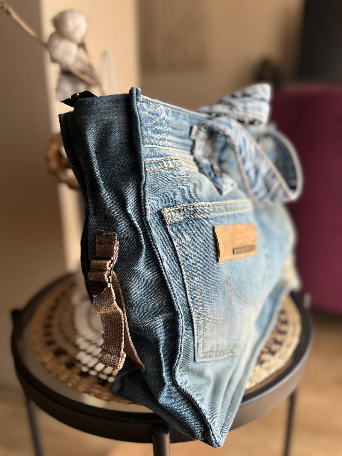 Denim Kol Çantası - Laptop Çantası(gözlü) yan2