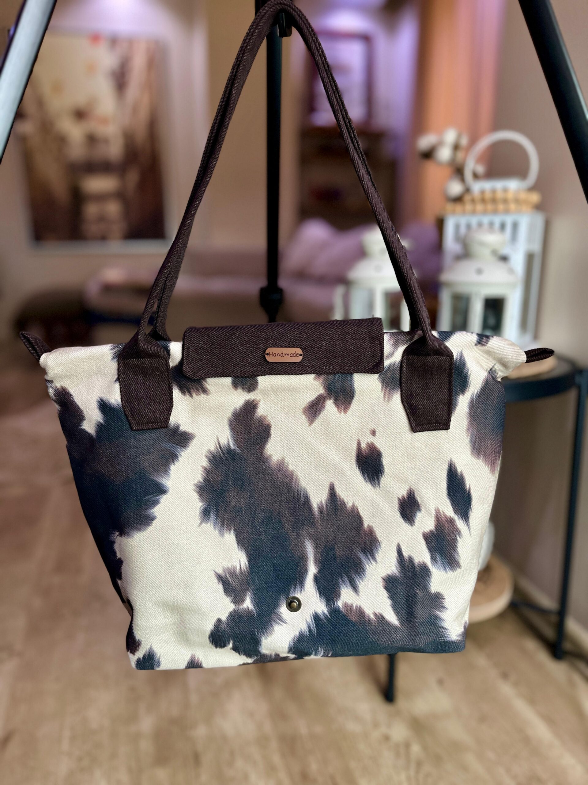 İnek Desenli Longchamp Stil Çanta – Taba Renk Astarlı arka