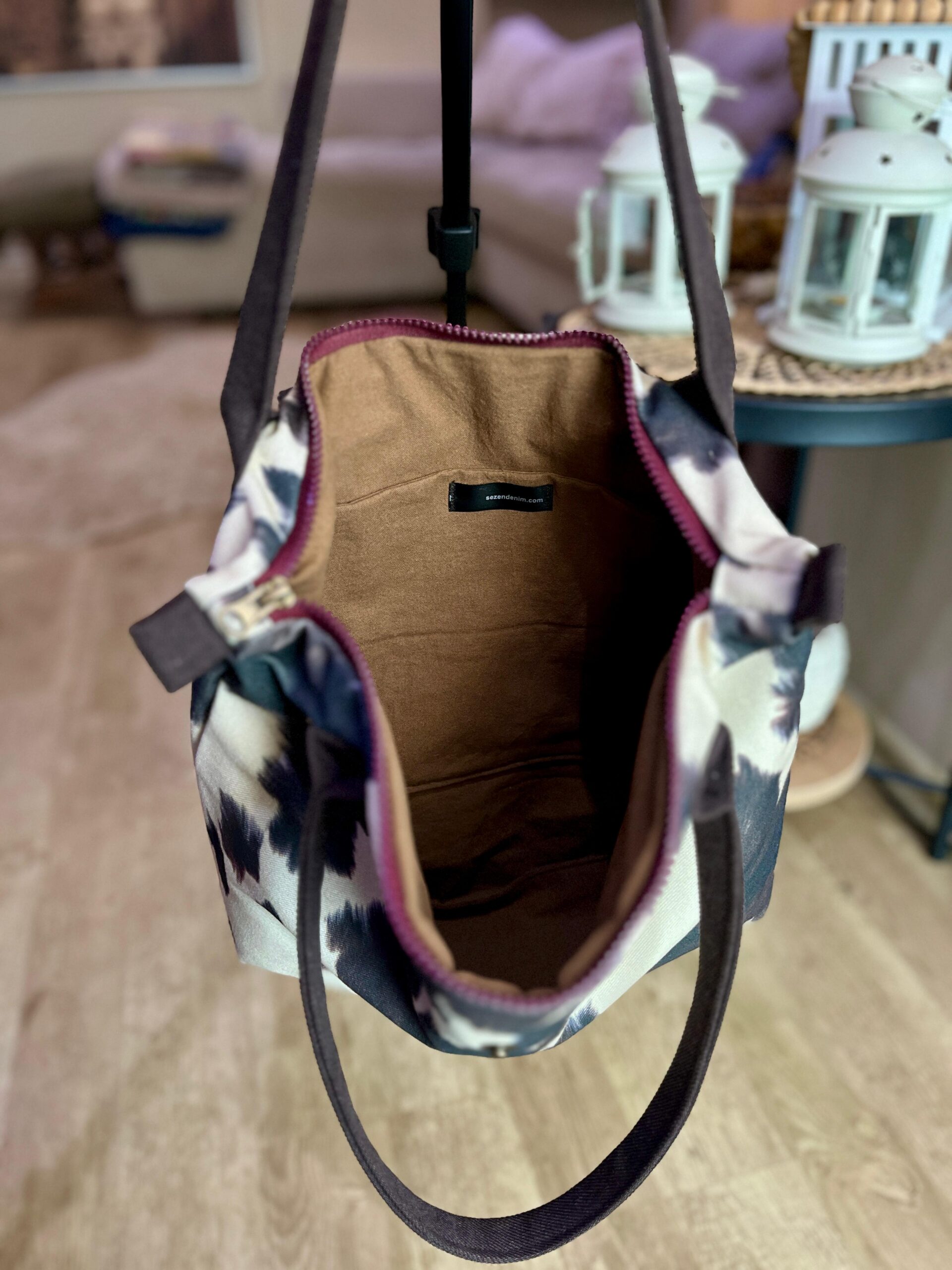 İnek Desenli Longchamp Stil Çanta – Taba Renk Astarlı iç